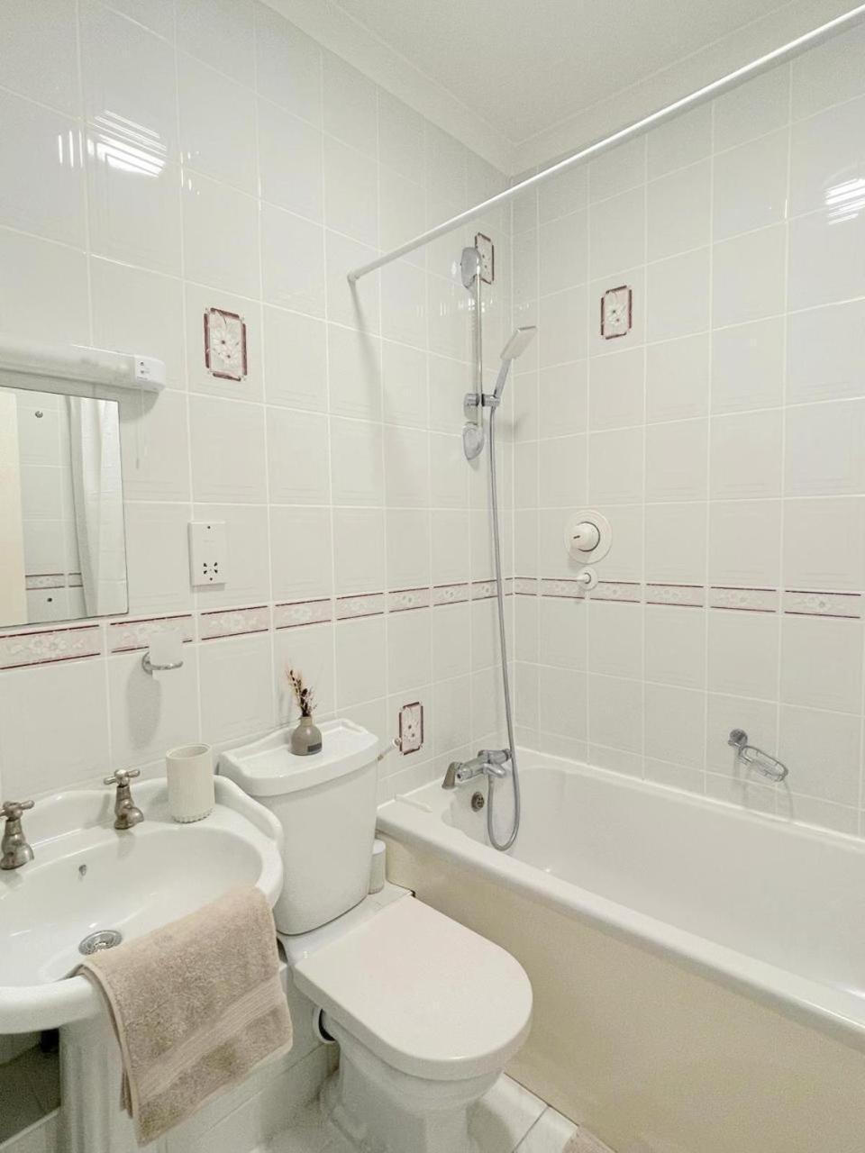 Luxury Apartment In Paddington Лондон Экстерьер фото